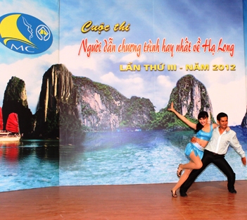 13 thí sinh vào chung kết cuộc thi Người dẫn chương trình hay nhất về Hạ Long 2012