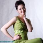 Hoa hậu Nguyễn Thị Huyền làm MC cho Đêm Việt Nam 2