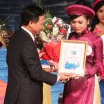 Nguyễn Thị Diễm My giành giải nhất cuộc thi MC hay nhất về Hạ Long lần thứ IV - năm 2013